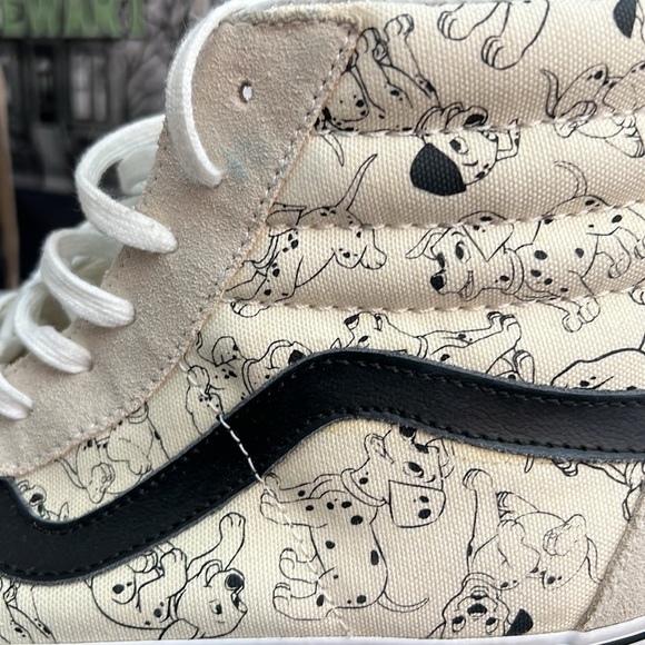 Old Skool 101 Dalmations Disney Vans - Picture 3 of 9